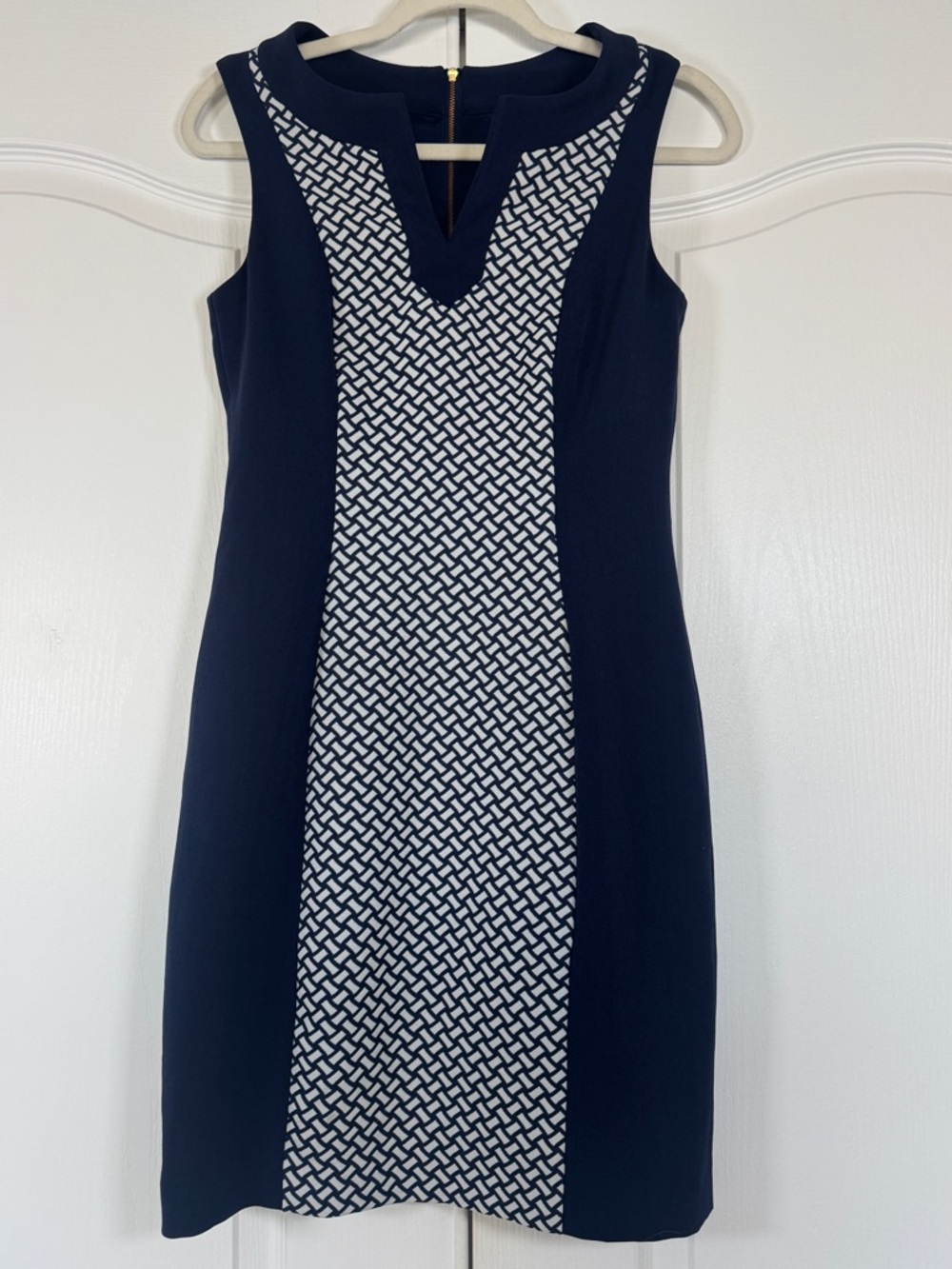 Tahari ASL Navy White Colorblock Geometric Sheath Work Dress Size 2 - Picture 2 of 10